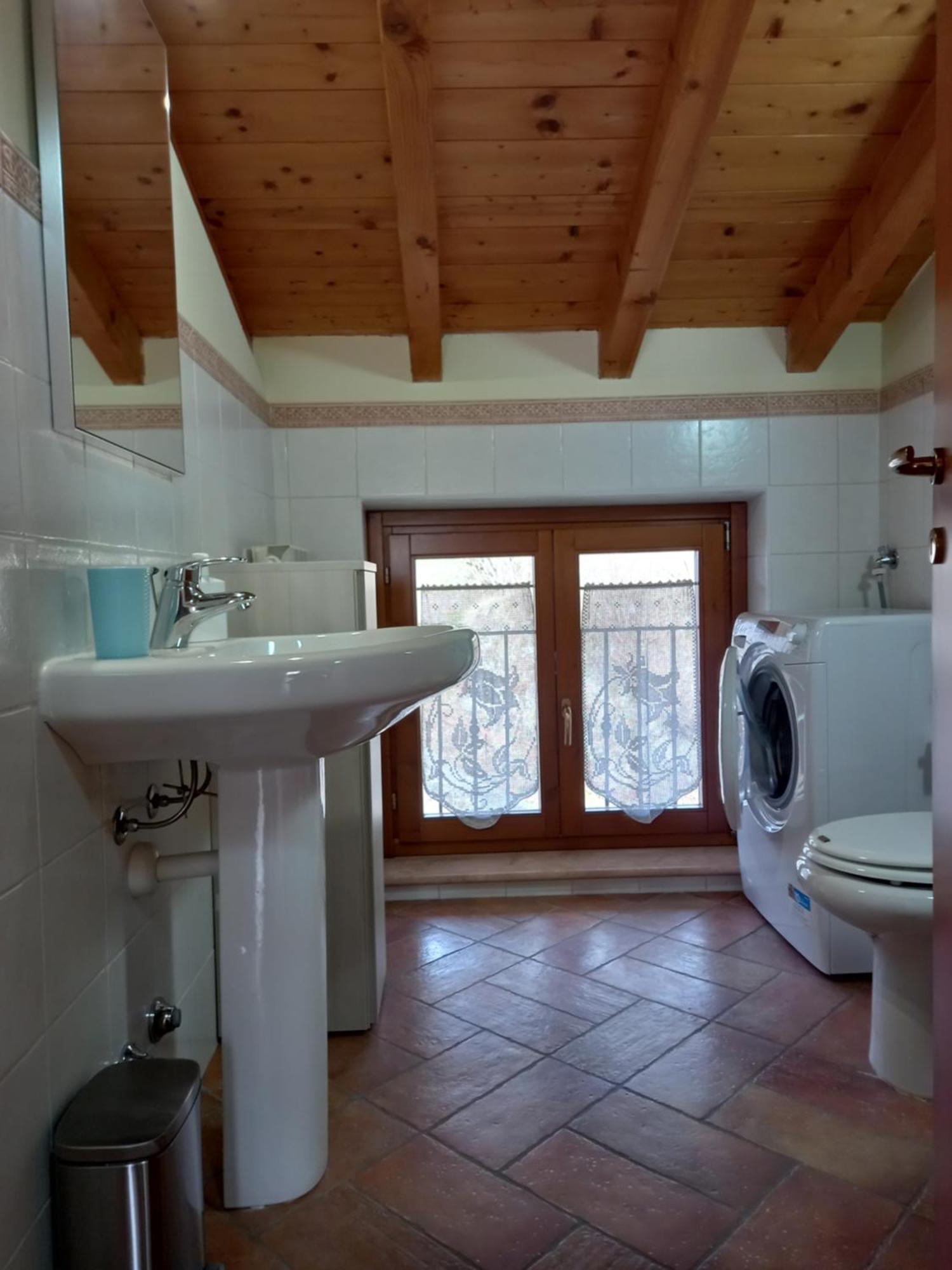 Casa Vacanze Tania Somendenna Екстер'єр фото