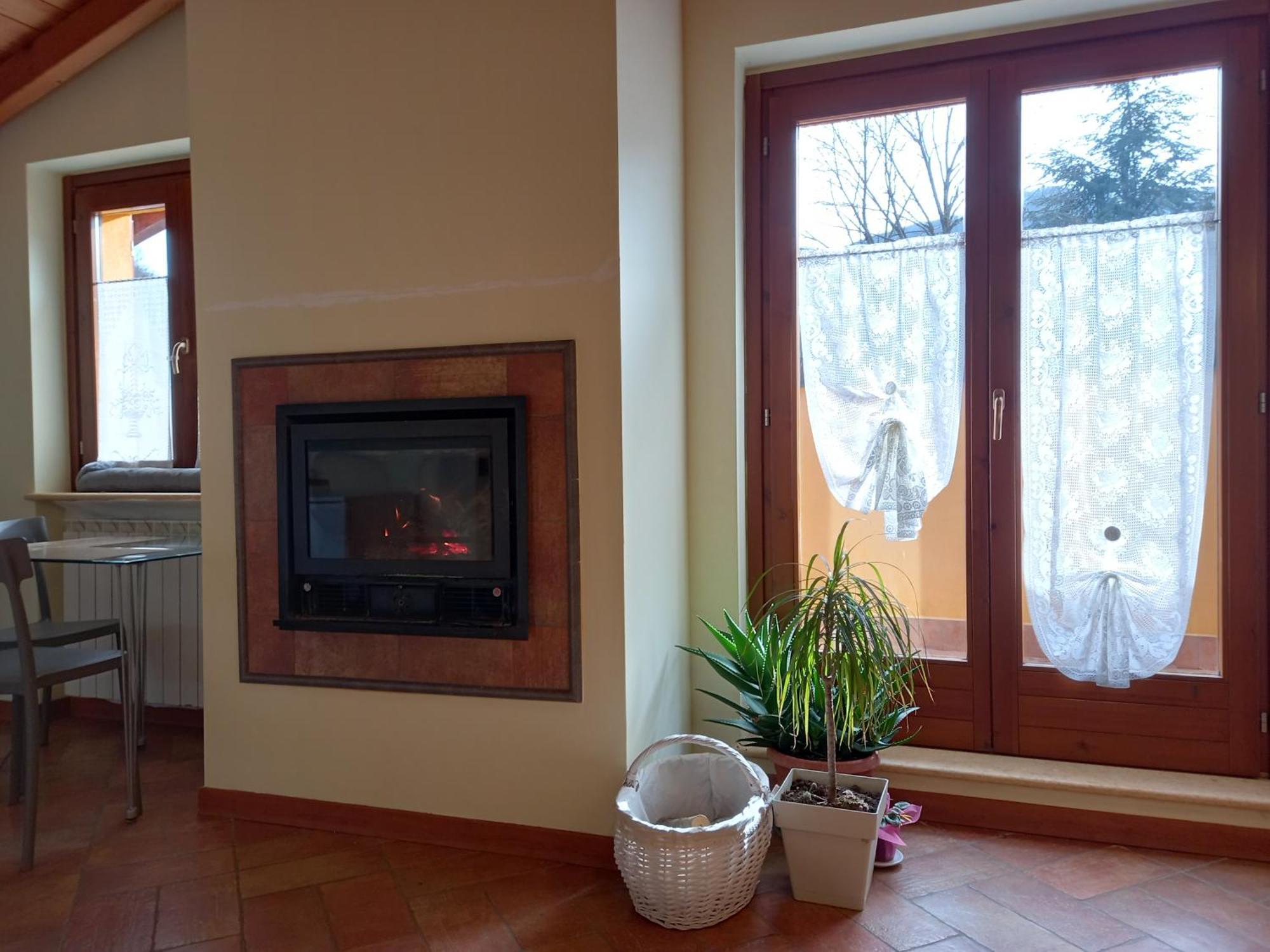 Casa Vacanze Tania Somendenna Екстер'єр фото